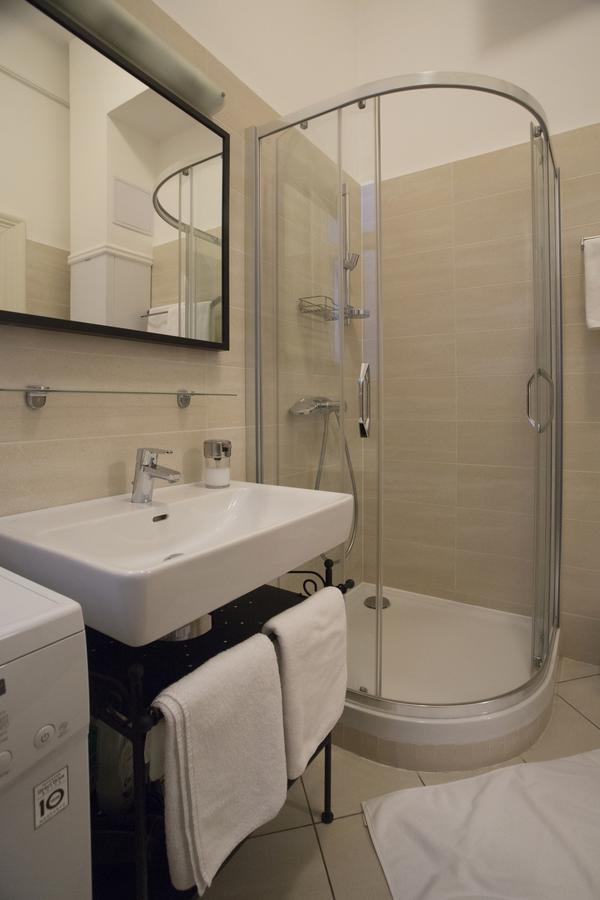 Walton Prime Apartment Βουδαπέστη Εξωτερικό φωτογραφία